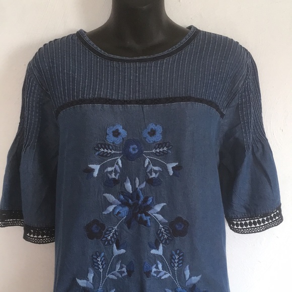 NANETTE LEPORE embroidered Tencel Chambray Dress - Picture 2 of 8